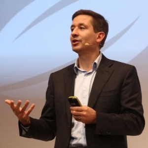 Prof. Pierre Chandon, The L'Oréal Chaired Professor of Marketing - Innovation and Creativity @ INSEAD Prof. Pierre Chandon, The L'Oréal Chaired Professor of Marketing - Innovation and Creativity @ INSEAD