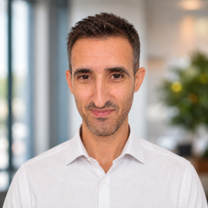 noureddine harzoune, Digital entrepreneur and creator of practical business resources noureddine harzoune, Digital entrepreneur and creator of practical business resources