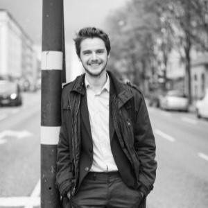 Alex Paterson-Pochet, Founding Partner at J12 & Co-Founder and Investment Manager at DHS Venture Partners Alex Paterson-Pochet, Founding Partner at J12 & Co-Founder and Investment Manager at DHS Venture Partners